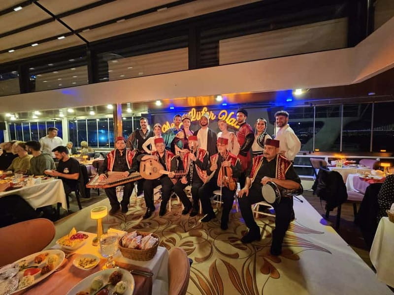 Istanbul: Bosphorus Dinner Cruise & Show with Private Table - What the Bosphorus route shows you