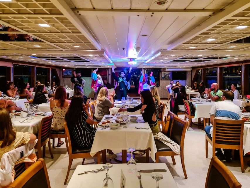 Istanbul: Bosphorus Dinner Cruise w/ Drinks & Entertainment - What the Turkish night show is really like