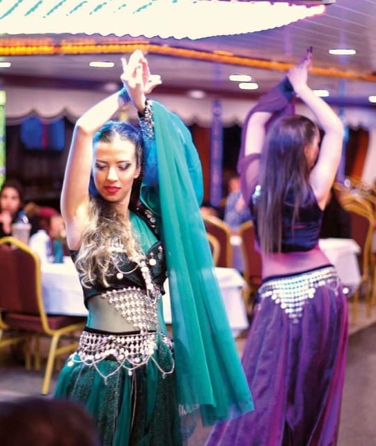 Istanbul: Bosphorus Dinner Cruise with Entertainment - Key points to know before booking