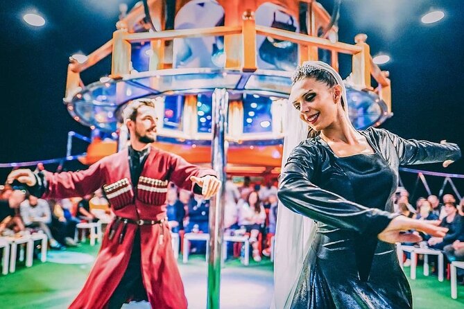 Istanbul: Bosphorus Dinner Cruise with Turkish Night Show - What the evening is really like on the Bosphorus
