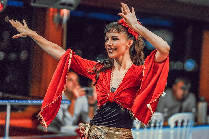 Istanbul: Bosphorus Dinner Cruise with Turkish Night Show - Who will enjoy this cruise most?