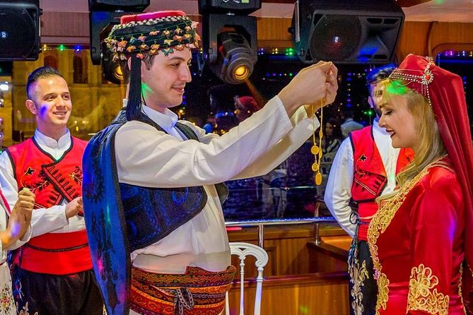 Istanbul: Bosphorus Dinner Cruise with Turkish Show - Practical ways to make the night better