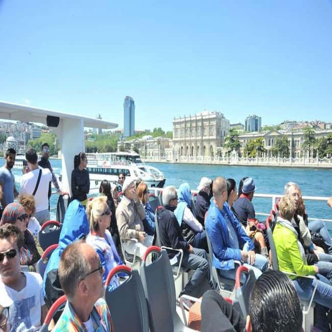 Istanbul Bosphorus Morning Cruise Guided Tour - Maiden’s Tower and the Asian shore