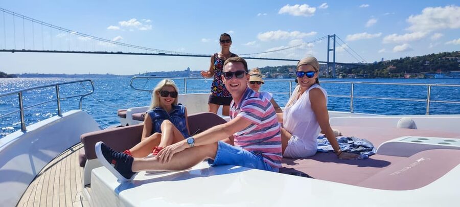 Istanbul: Bosphorus Strait and Black Sea Lunch Cruise - Key points to know before booking