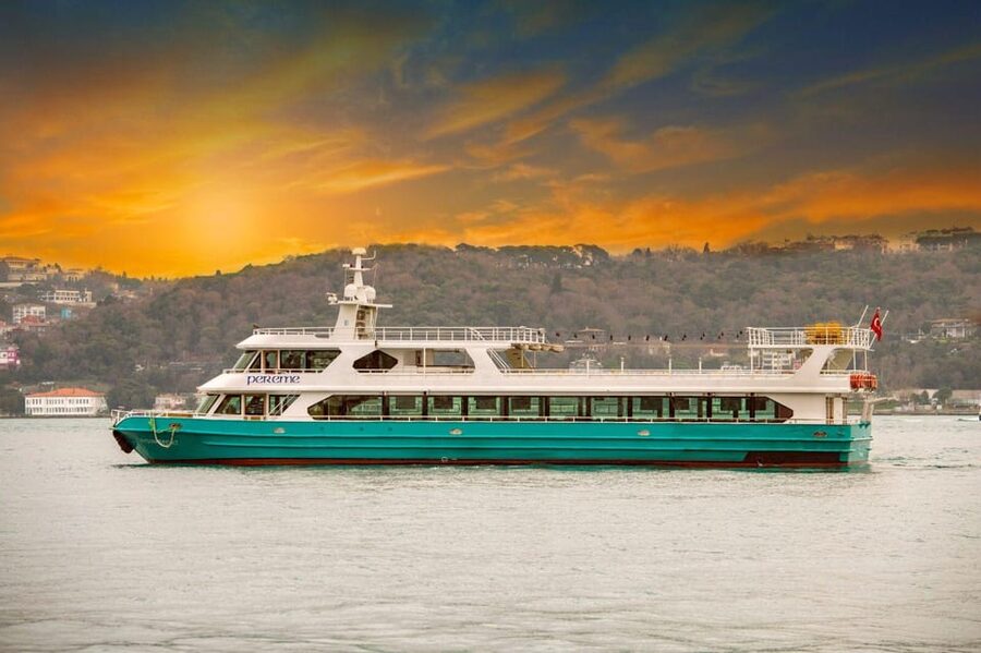 Istanbul: Bosphorus Sunset Cruise with Drinks & Snack - Beylerbeyi Palace and the return past Maiden’s Tower