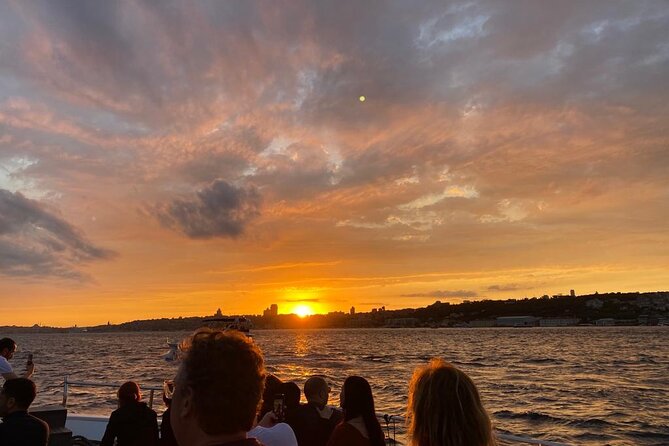 Istanbul Bosphorus Sunset Cruise with Wine on a Luxury Yacht - The Asian shore: pavilions, palaces, and waterfront homes