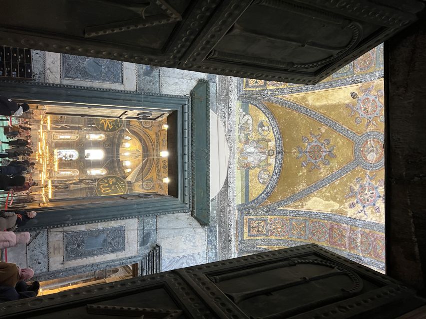Istanbul: City Highlights Group Tour with Hagia Sophia Entry - The Orient Express station and the final walk