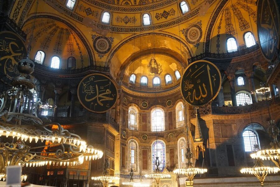 Istanbul: City Highlights Tour w/Hagia Sophia & Blue Mosque - Blue Mosque and its famous Iznik tiles