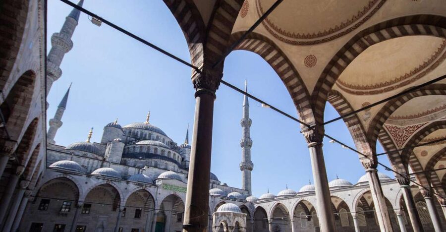 Istanbul Classics Tour - The Hippodrome’s columns and vanished chariot races