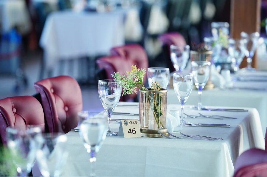 Istanbul: Dinner Cruise and Entertainment with Private Table - Key points at a glance