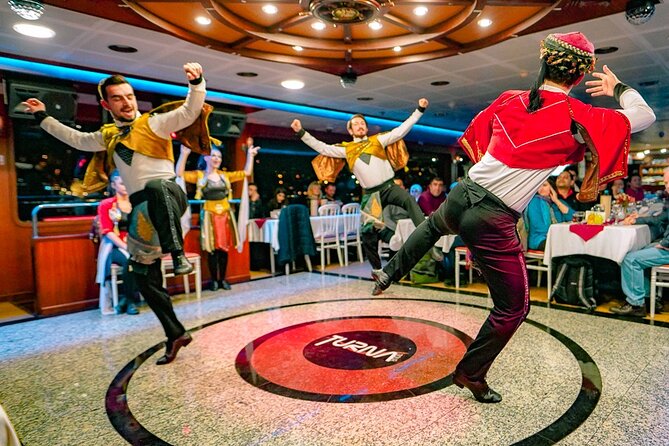ISTANBUL: Dinner Cruise On The Bosphorus with Turkish night show - Beylerbeyi Palace and Kız Kulesi