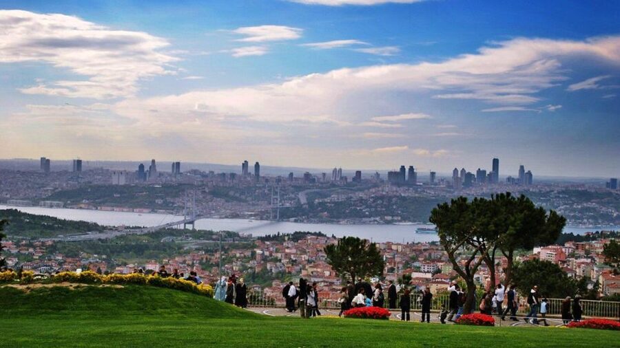 Istanbul: Europe and Asia Tour By Bus And Bosphorus Cruise - What the $113 price covers