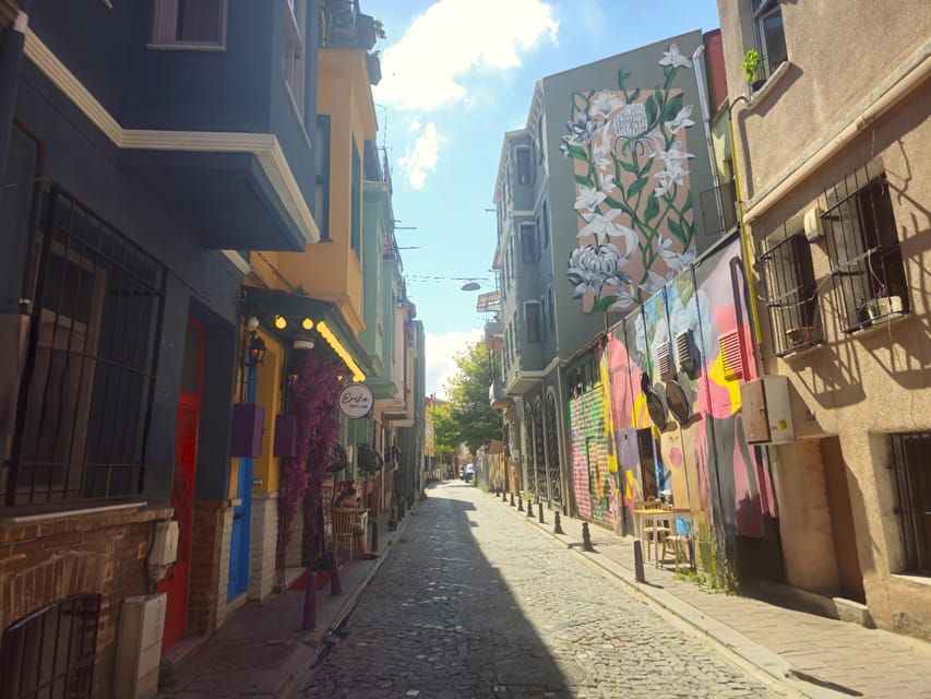 Istanbul: Fener & Balat Guided Tour through Colored Streets - Ahrida Synagogue and Balat’s Jewish past