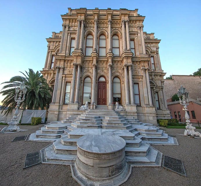 Istanbul: Full-Day 2-Sides City Tour with Lunch & Boat Tour - Eyup Mosque and the spiritual side of Istanbul