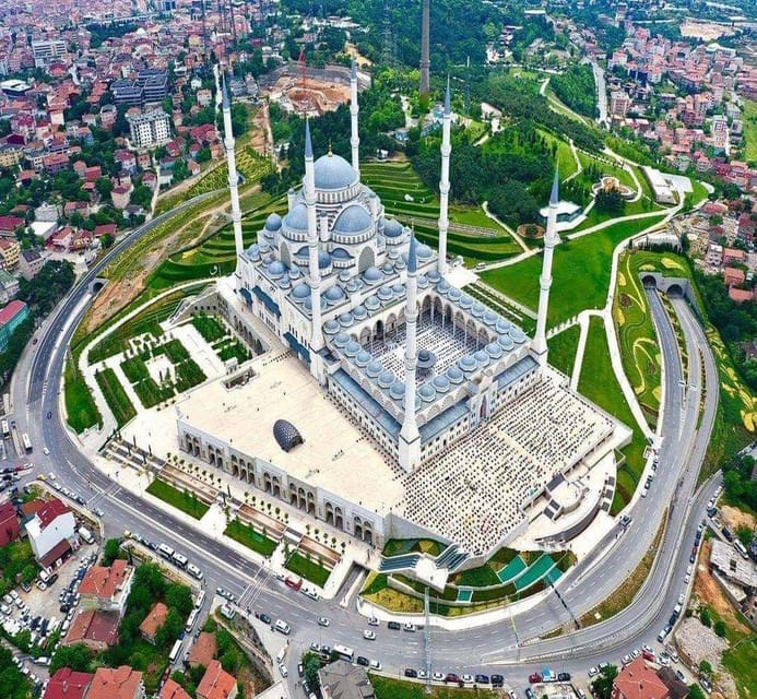 Istanbul: Full-Day 2-Sides City Tour with Lunch & Boat Tour - The 2-hour Bosporus boat tour
