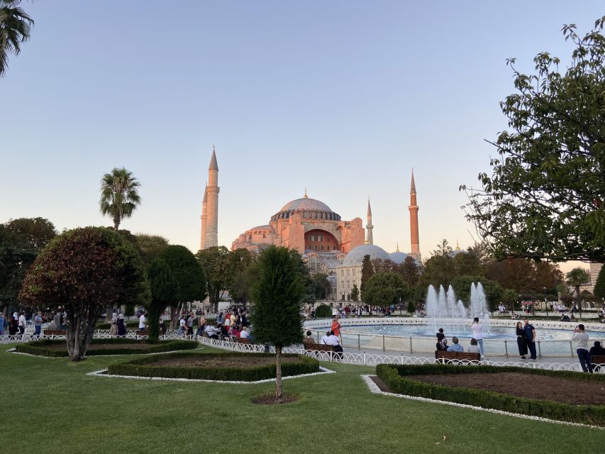Istanbul: Full-Day Heritage Tour - Blue Mosque, Sultanahmet Square, and the ancient Hippodrome