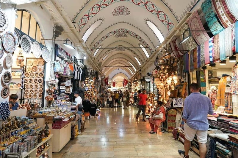 Istanbul: Full Day Private Guided Tour for Iconic Landmarks - Topkapi Palace in two hours