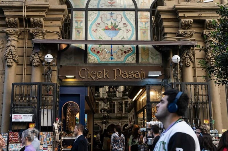 Istanbul: Galata, Taksim, Istiklal & Karaköy Walking Tour - İstiklal Avenue and Pera Avenue