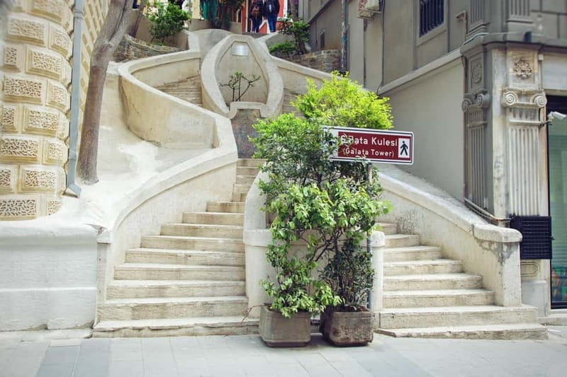 Istanbul: Galata, Taksim, Istiklal & Karaköy Walking Tour - Church of Saint Anthony of Padua