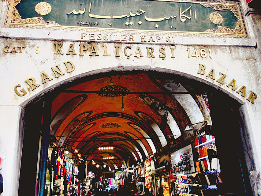 Istanbul: Guided City Highlights Day Trip - Lunch, entry fees, and the real cost
