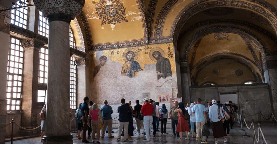 Istanbul: Hagia Sophia & Basilica Cistern Tour with Tickets - Key points at a glance
