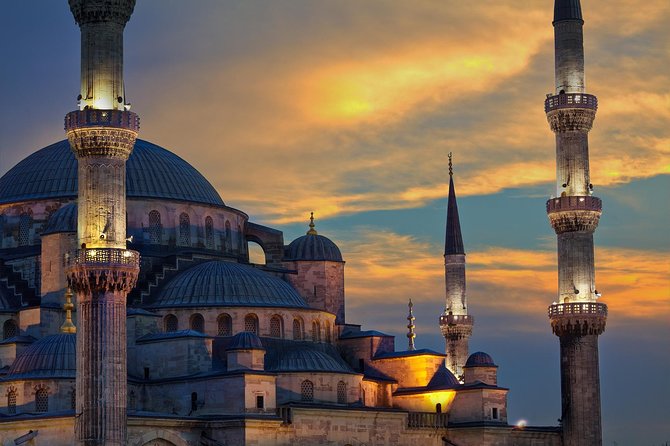 Istanbul: Hagia Sophia, Blue Mosque and Grand Bazaar Tour - What the walking pace feels like