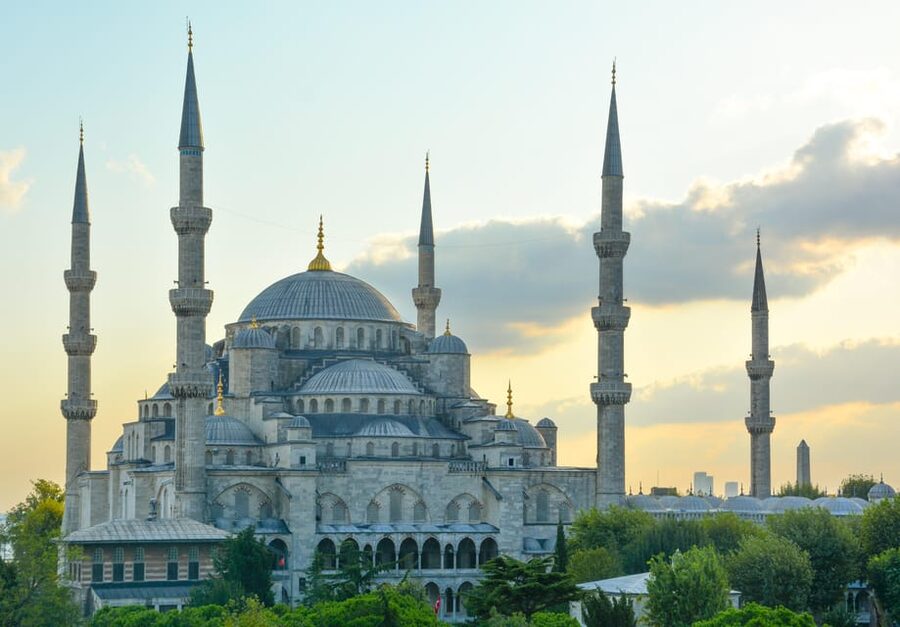 Istanbul: Hagia Sophia, Blue Mosque, & Basilica Cistern Tour - Who gets the best value from this tour