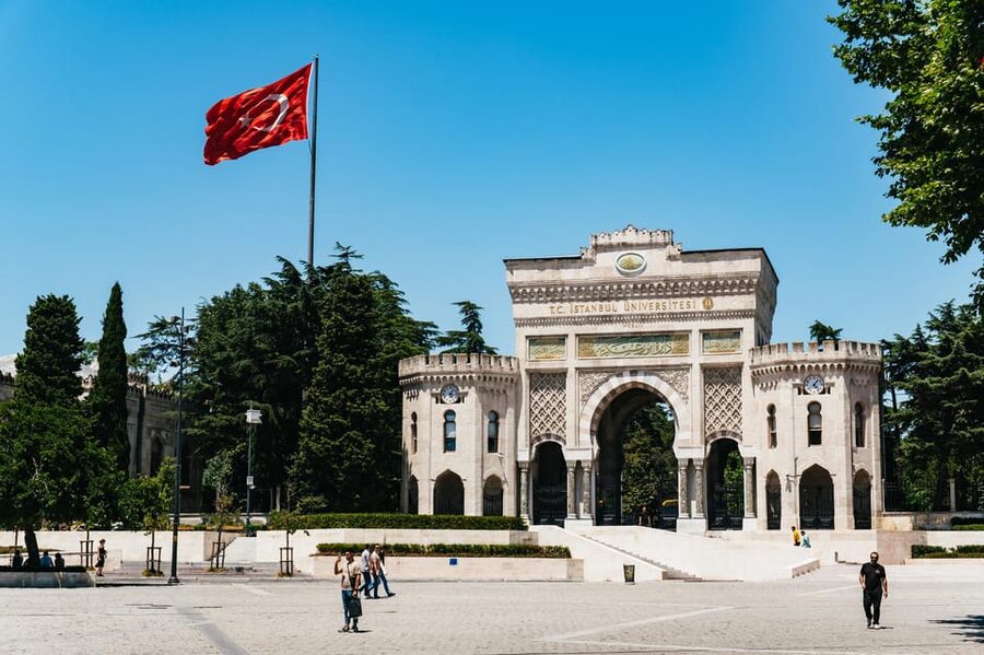 Istanbul: Hagia Sophia, Blue Mosque, Suleymaniye Mosque Tour - Three mosques, three chapters of Istanbul