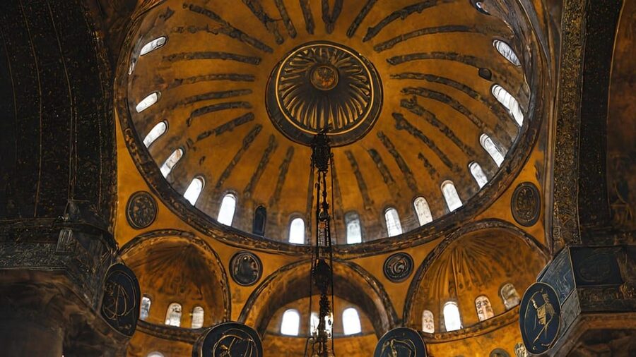 Istanbul: Hagia Sophia Guided Tour - The Byzantine and Ottoman story in one hour