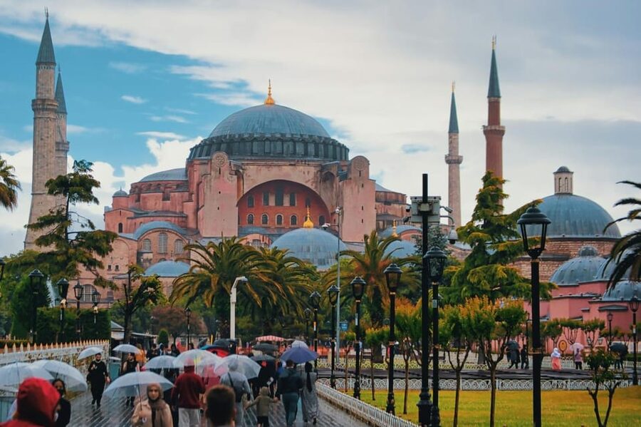 Istanbul: Hagia Sophia Skip-the-Ticket Line & Audio Guide - Who will get the most from this experience