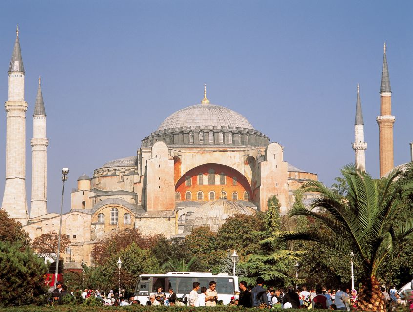 Istanbul: Half-Day Morning Hagia Sophia & Blue Mosque Tour - The Grand Bazaar and four thousand shops