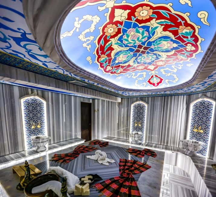 Istanbul: Hammam and Spa Private Turkish Bath Experience - What happens in the sauna and steam room