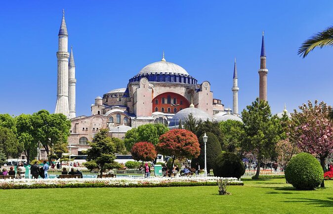 Istanbul Highlights! Blue Mosque, Hagia Sophia, Topkapı and More! - Key points at a glance
