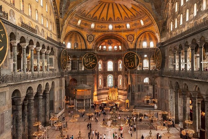 Istanbul Highlights: Small-Group Tour with a Local Expert - A full day through Istanbul’s imperial center