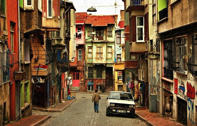 Istanbul Off the Beaten Path Tour with Guide, Lunch and Transfers - Why this route shows more than the postcard Istanbul