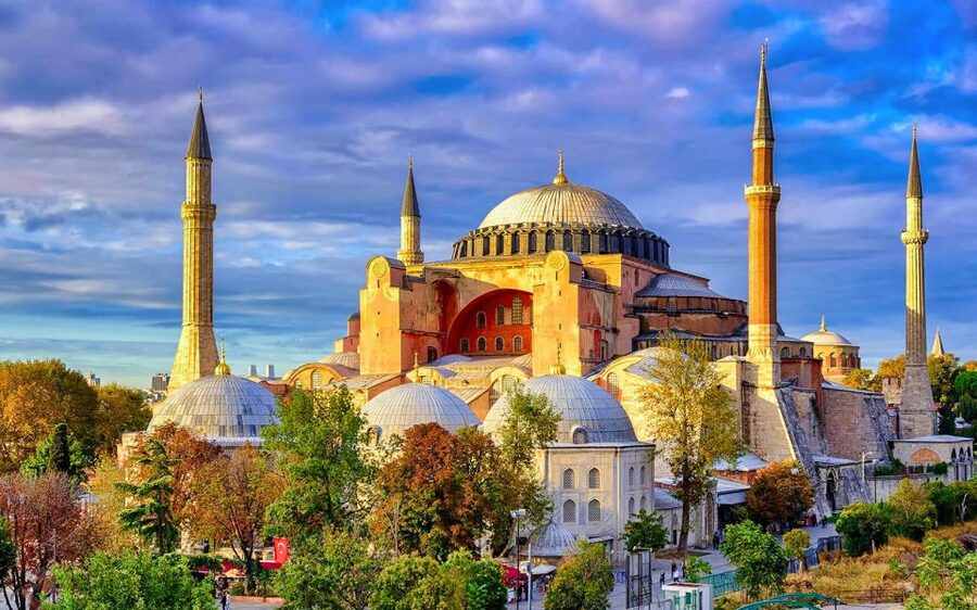 Istanbul: Old City Tour and Luxury Sunset Bosphorus Cruise - Why the sunset cruise makes this more than a standard Old City tour