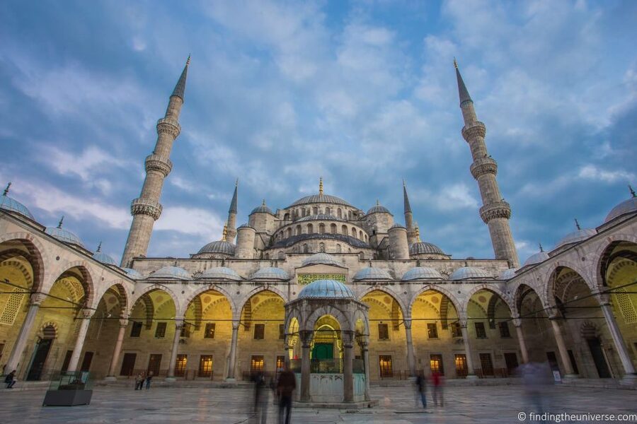 Istanbul: Old City Tour and Luxury Sunset Bosphorus Cruise - Grand Bazaar and the included rooftop lunch