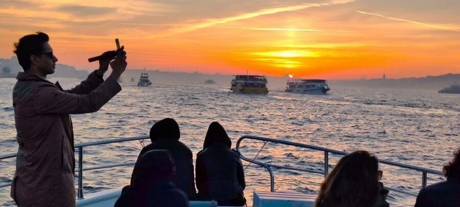 Istanbul: Old City Tour and Luxury Sunset Bosphorus Cruise - North toward Bebek, Rumeli Fortress, and the Asian shore