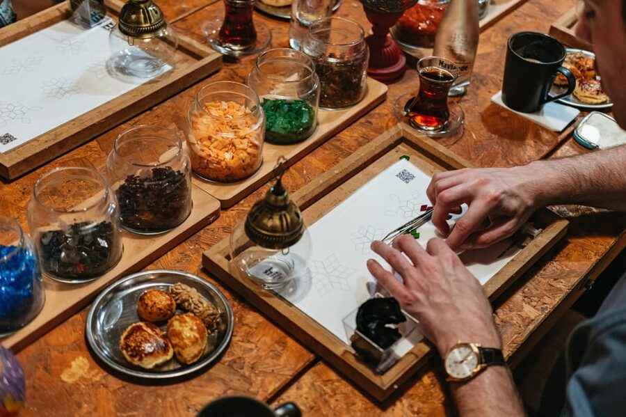 Istanbul:Original Turkish Mosaic Lamp Workshop w/ Snacks - Who should book this Istanbul workshop?