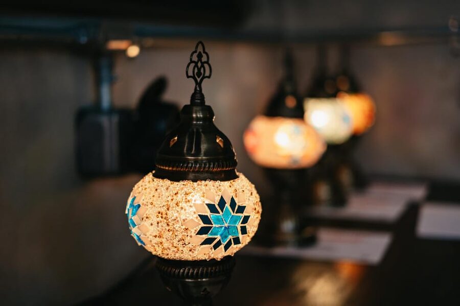 Istanbul:Original Turkish Mosaic Lamp Workshop w/ Snacks - The opening talk: a short introduction to Turkish mosaic lamps