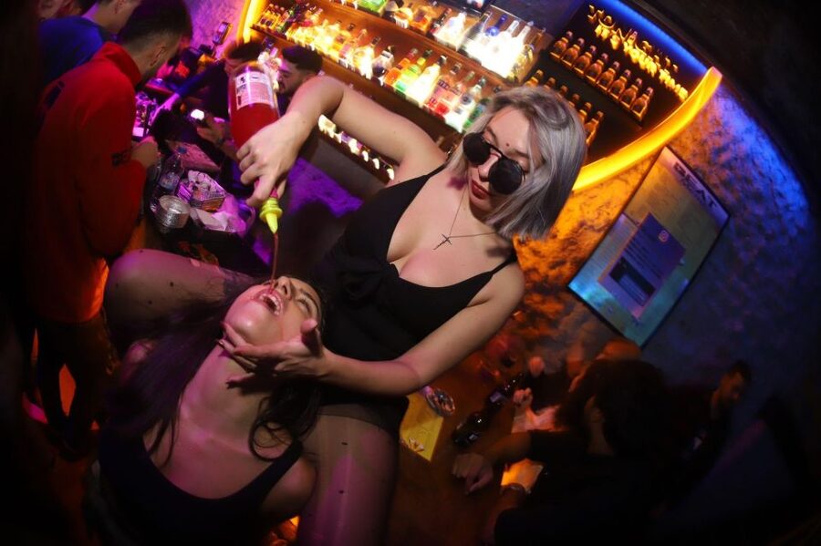 Istanbul: Party Pub Crawl with Party Bus - Ending in Taksim around 3 am