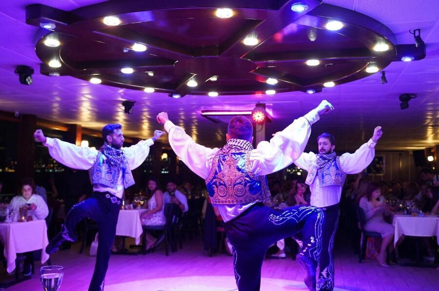 Istanbul: Pasha Istanbul Dinner Cruise - Who will enjoy this cruise most