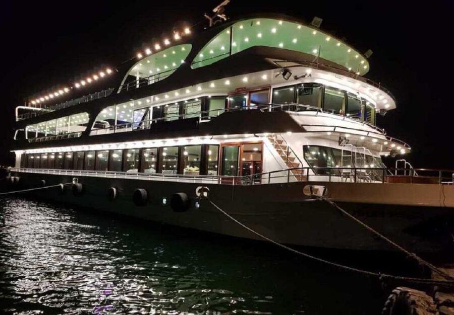 Istanbul: Pasha Istanbul Dinner Cruise - Why the Bosphorus is the main event