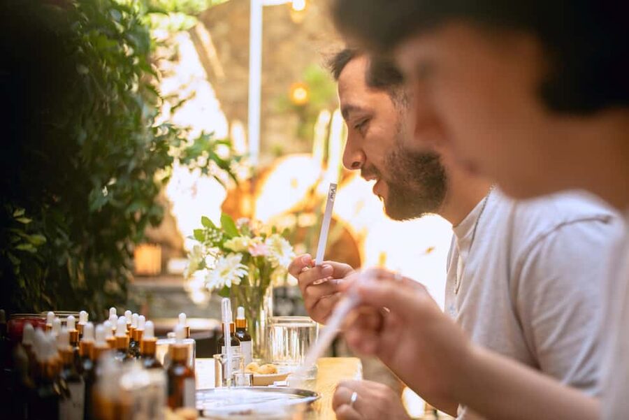 Istanbul: Perfume Making Workshop with Snacks and Drinks - Practical timing and booking advice
