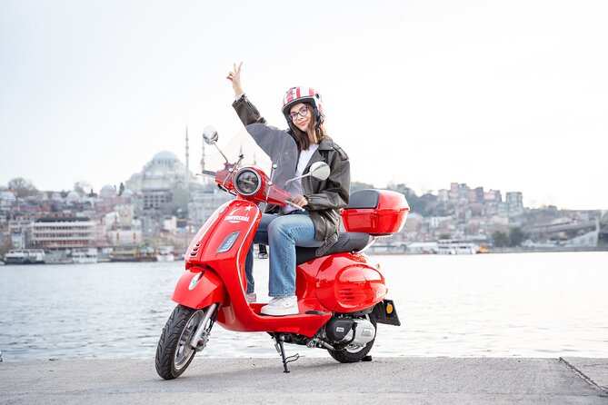 Istanbul Photoshoot tour with Local Photographer - Galata Bridge and the wide Istanbul view