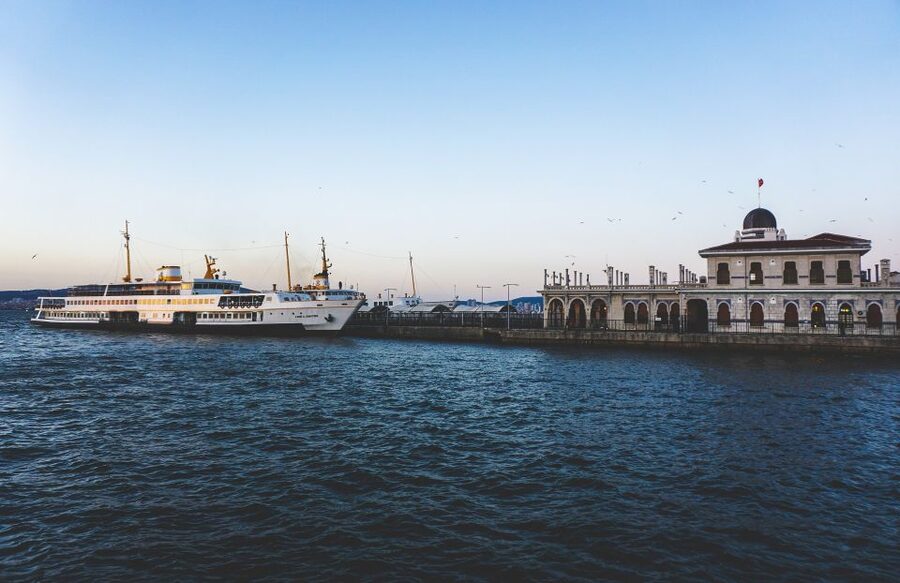Istanbul: Princes' Islands Cruise w/Music, Lunch & Transfer - The Boat Ride Back to Istanbul