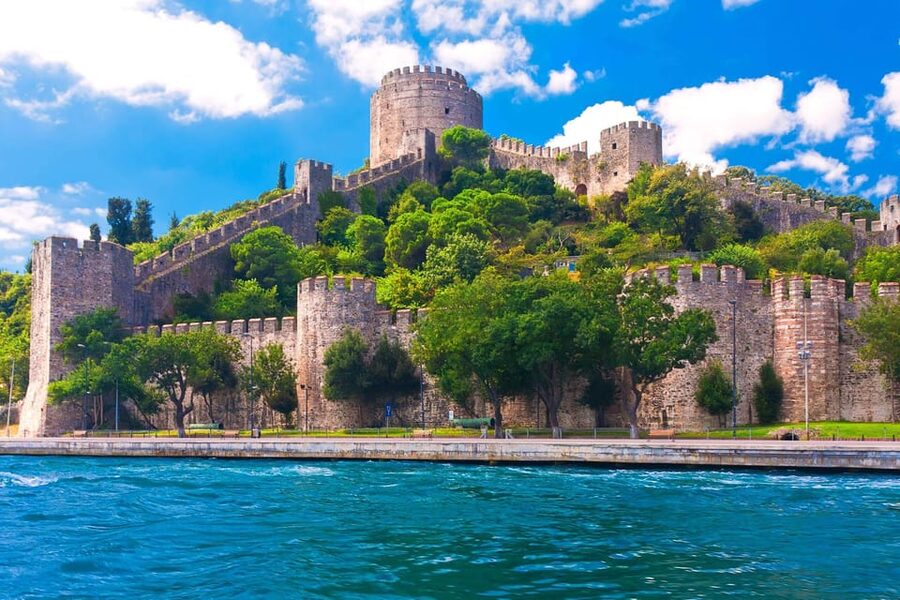 Istanbul: Private Bosphorus Strait Sightseeing Yacht Cruise - Private Yacht, But Check Your Expectations
