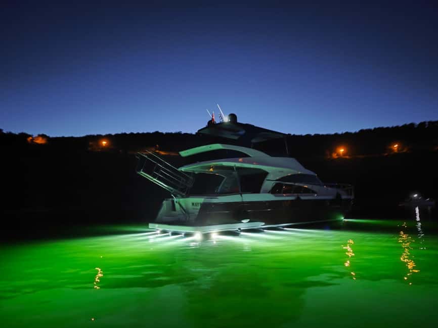 Istanbul: Private Bosphorus Yacht with Tour Guide and Snacks - Key points to know before sailing