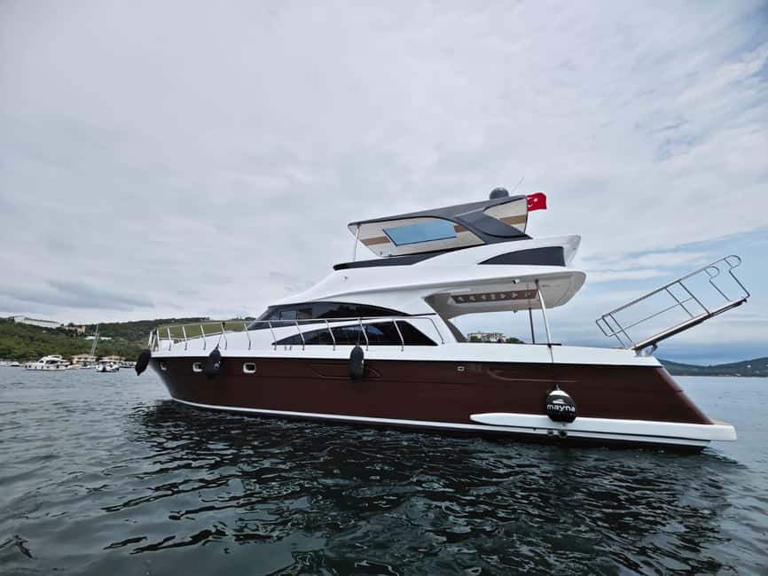 Istanbul: Private Bosphorus Yacht with Tour Guide and Snacks - A two-hour route past palaces and bridges