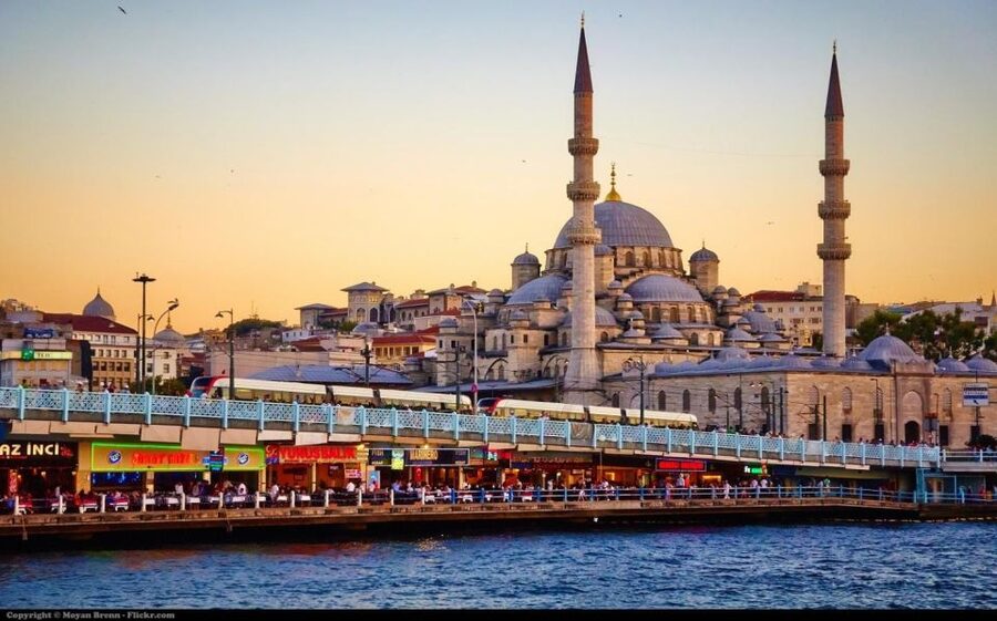 Istanbul: Private City Highlights Guided Tour - Walking, transport, and the pace of seven hours